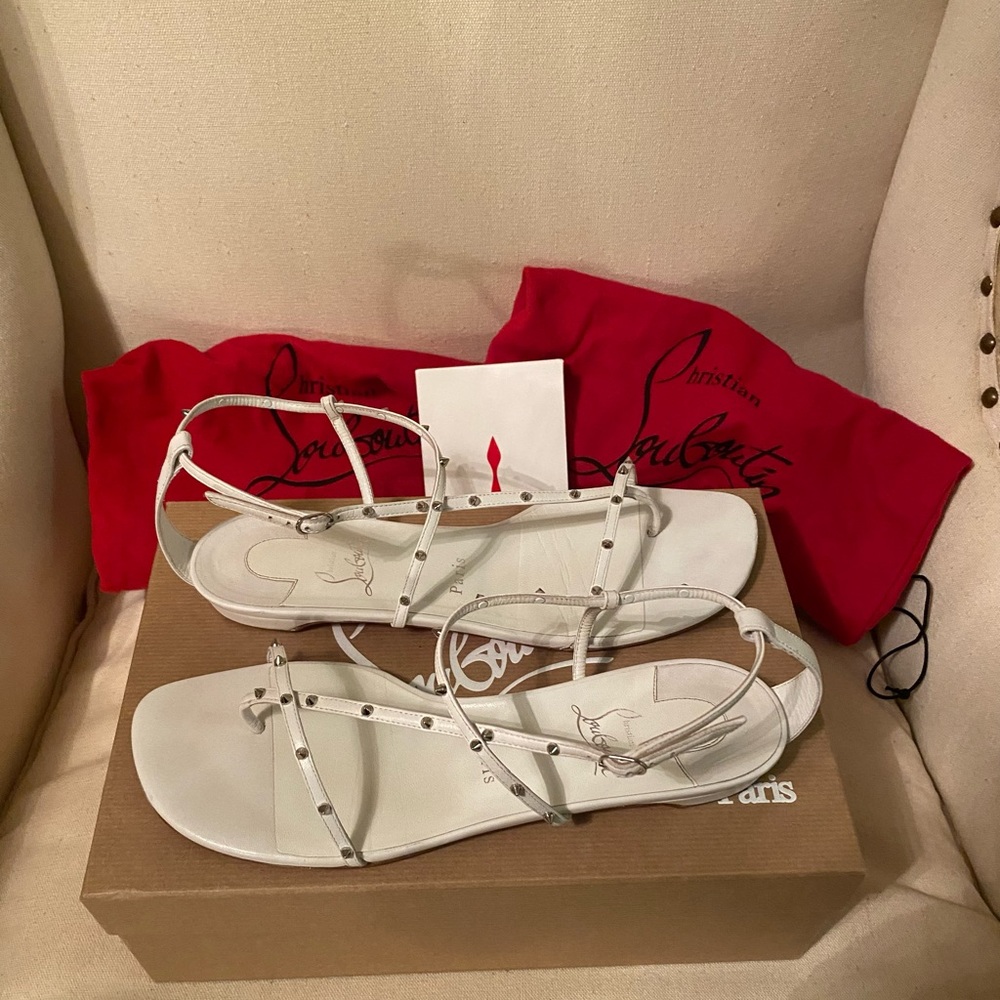 Christian Louboutin riojana spikes flat white sandals